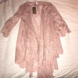 Lace kimono